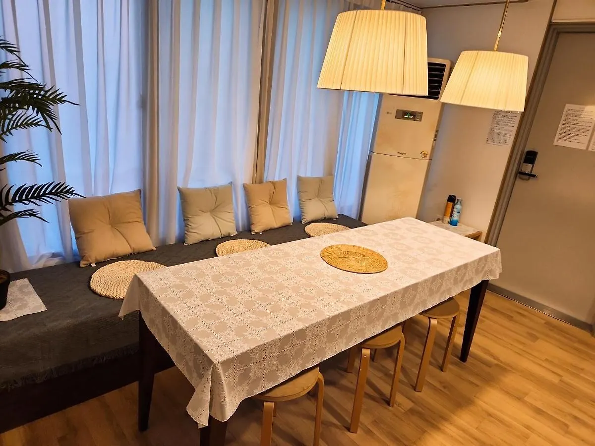 3 Rooms For Rent Near Mapo-Gu Office Station, Mapo-Gu, 서울특별시 0*, 서울특별시 대한민국